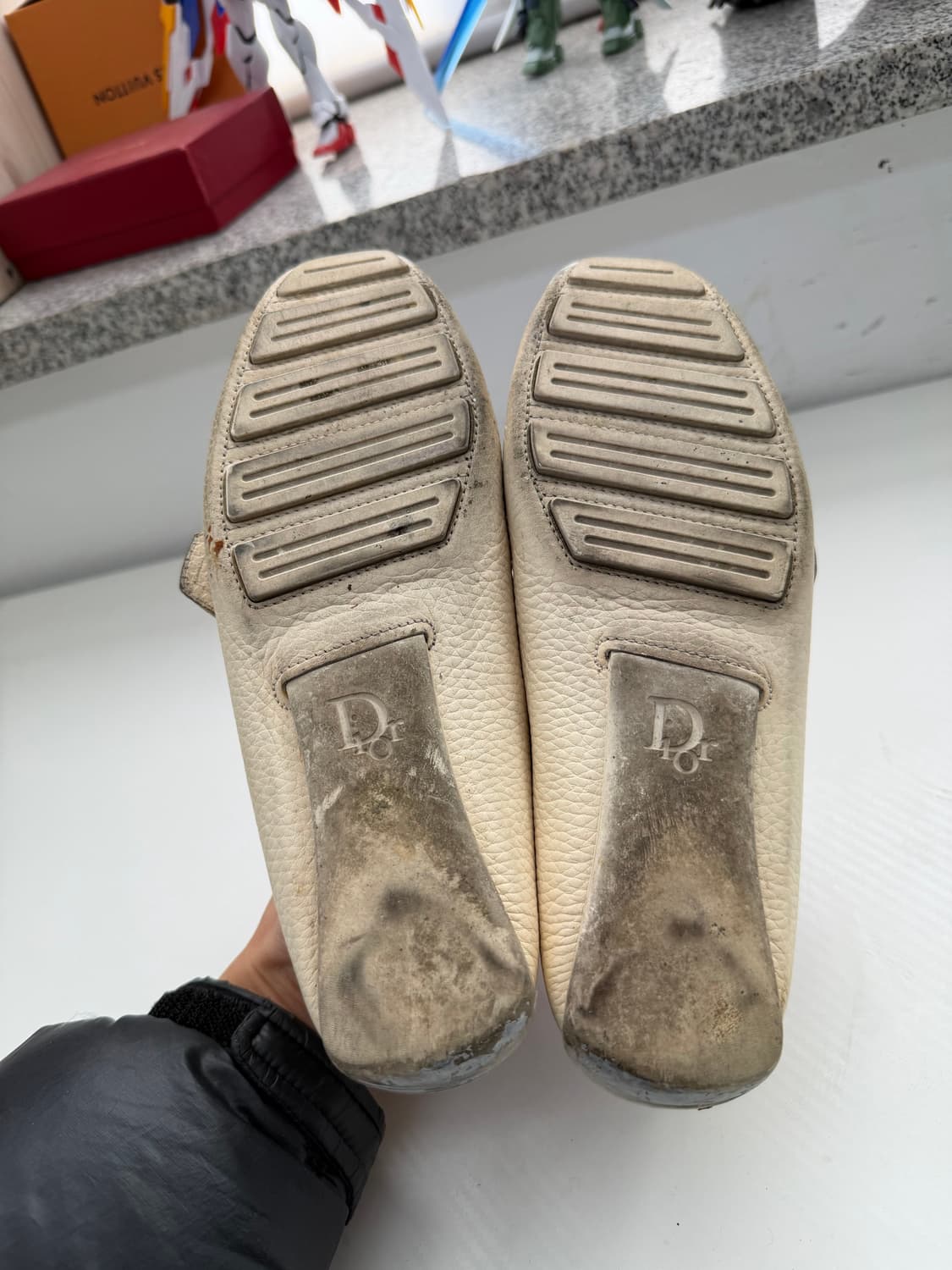 정품) 디올 여성 레더 로퍼 슈즈 36.5 상품이미지9