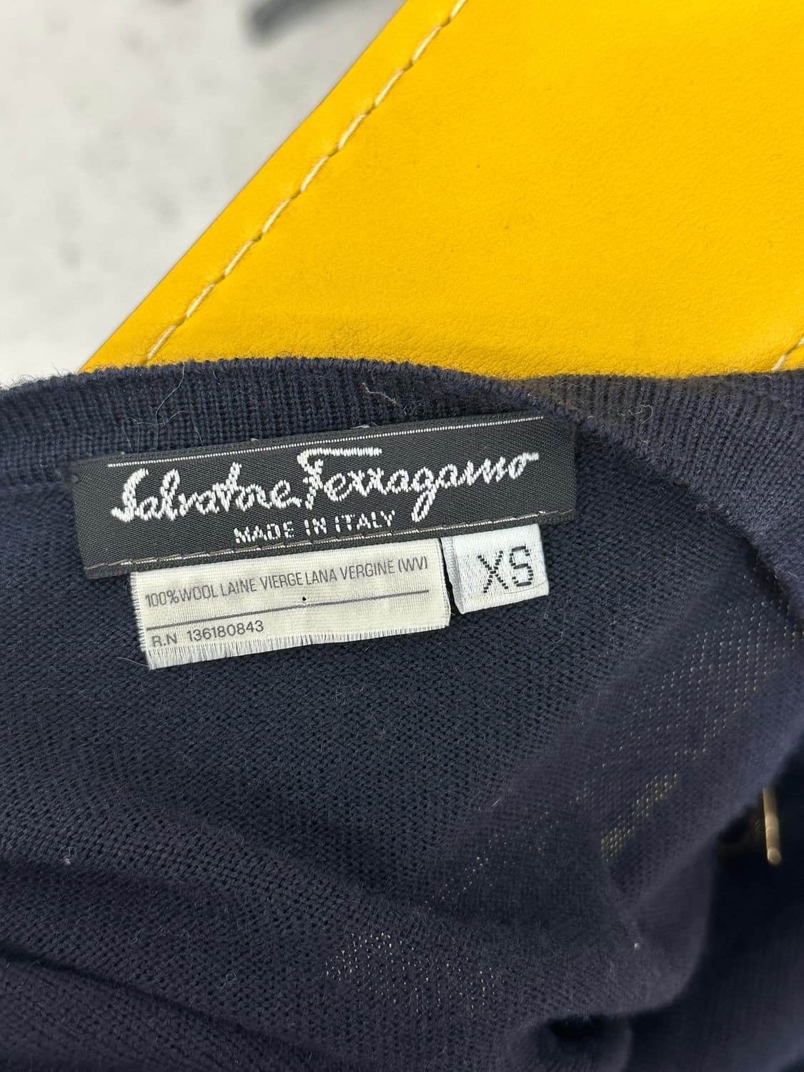 페레가모 간치니 버진울 니트 상품이미지8