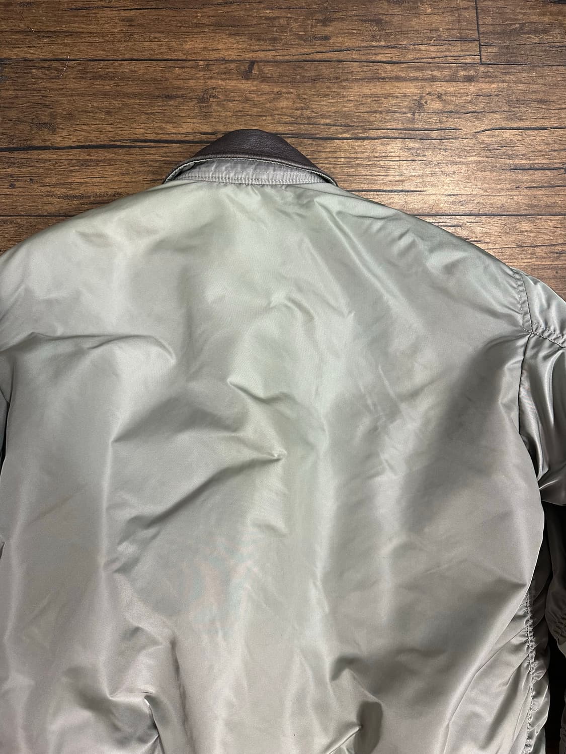 알파인더스트리 MA-1 모델: CWU-45/P 플라이트 자켓 항공점퍼 라 상품이미지10