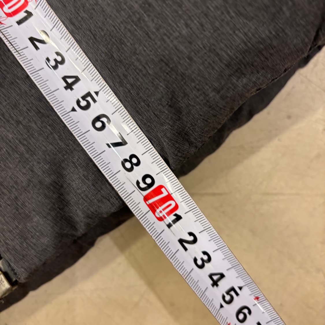 디스커버리 그레이 덕다운 패딩조끼 상품이미지4