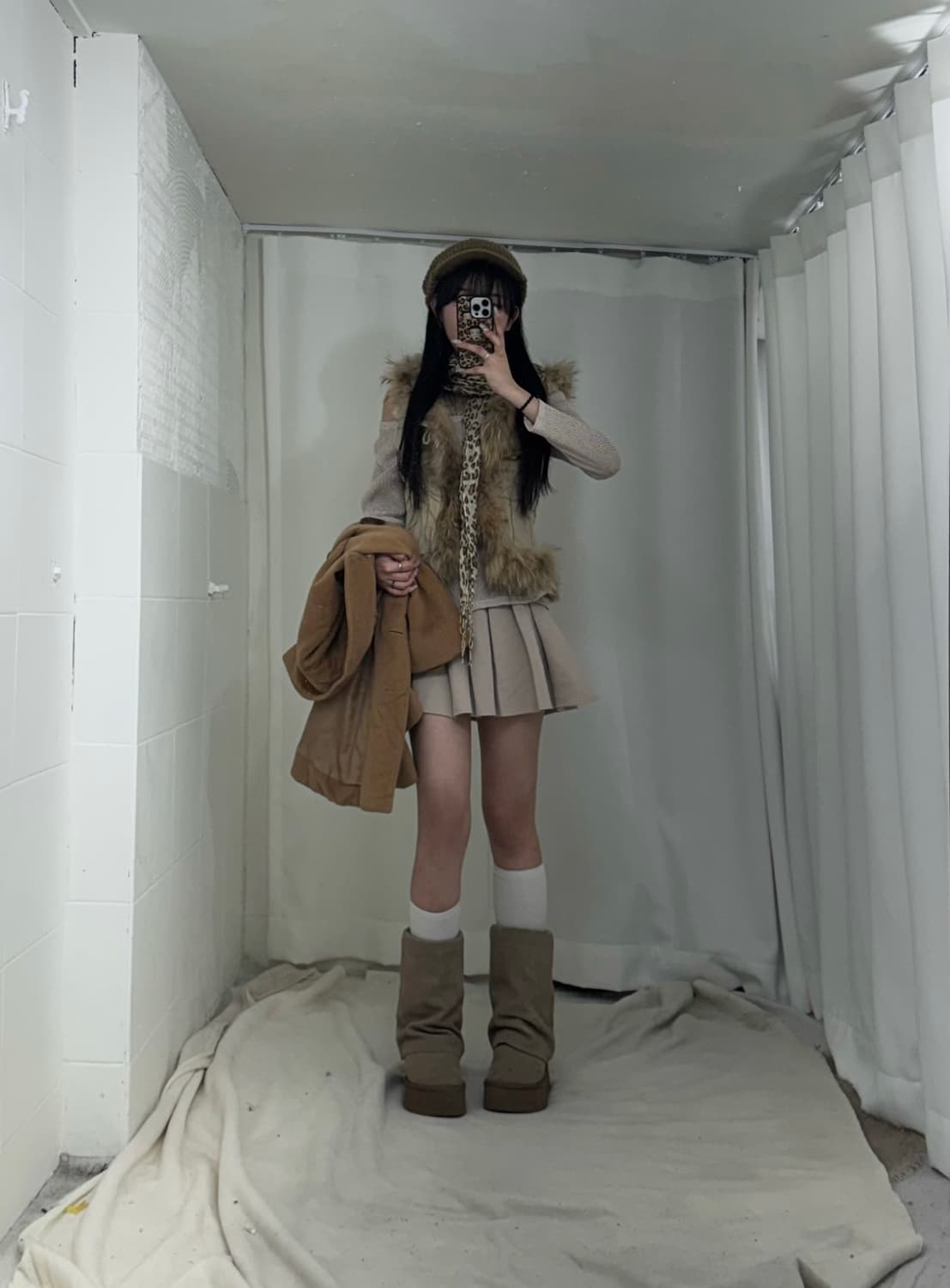 브라운 그런지 빈티지 후드 퍼 베스트 코디세트  상품이미지2