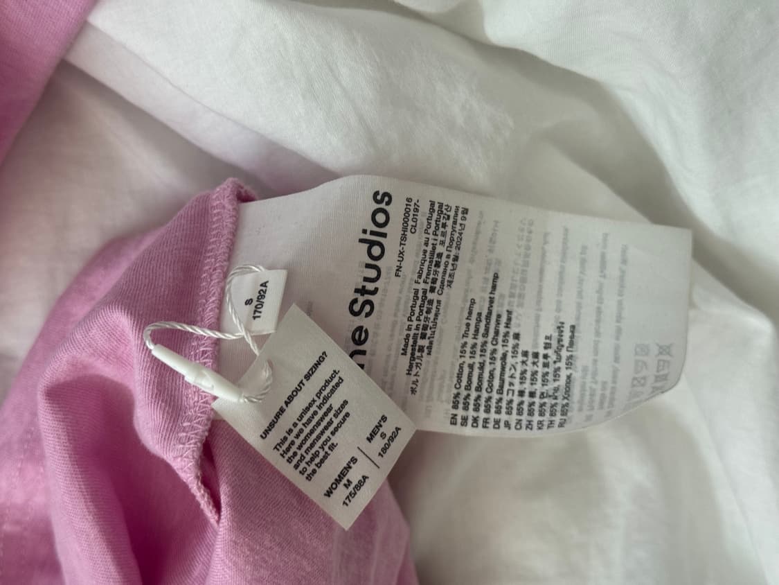 아크네스튜디오 스톡홀름 로고 프린트 핑크 티셔츠 상품이미지3