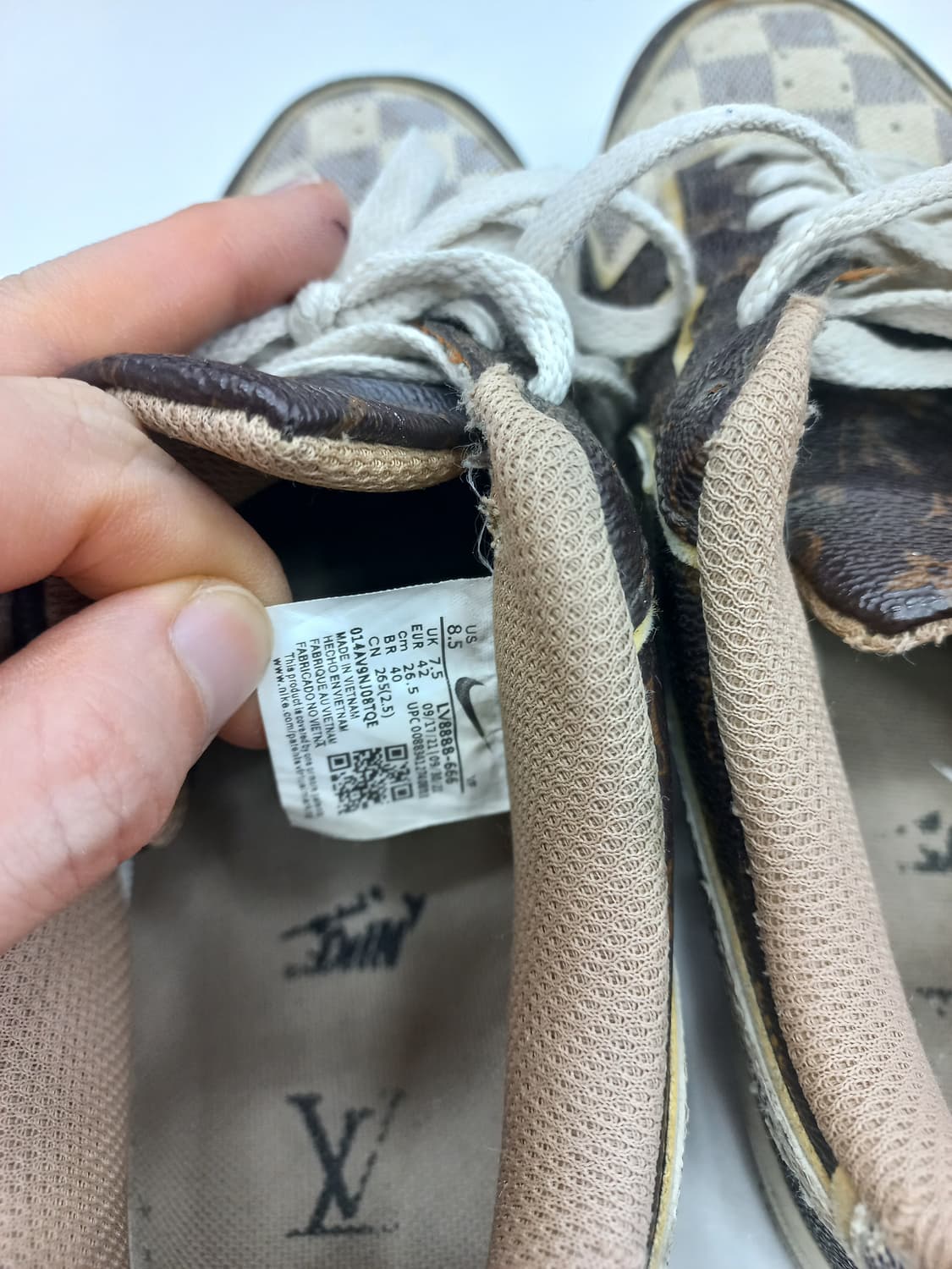 루이비통x나이키 에어포스1 브라운 모노그램 265mm 상품이미지2