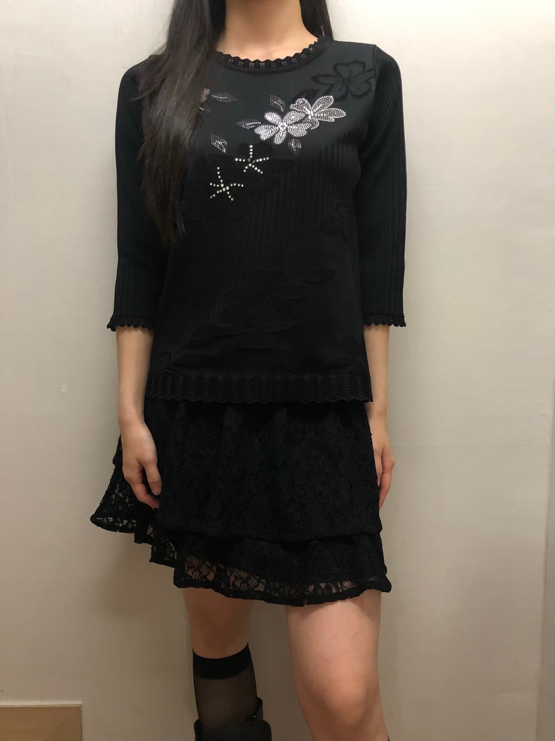 빈티지 블랙 오리엔탈 큐빅 탑 상품이미지1