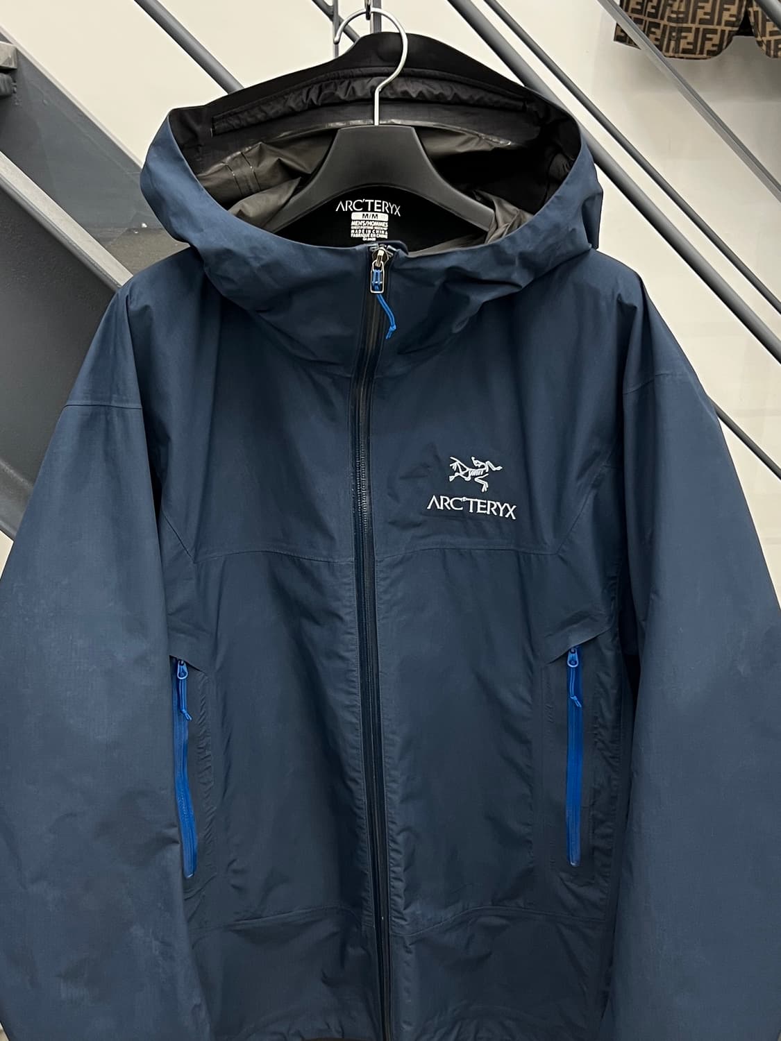 아크테릭스 베타 SL 고어텍스 자켓 상품이미지2