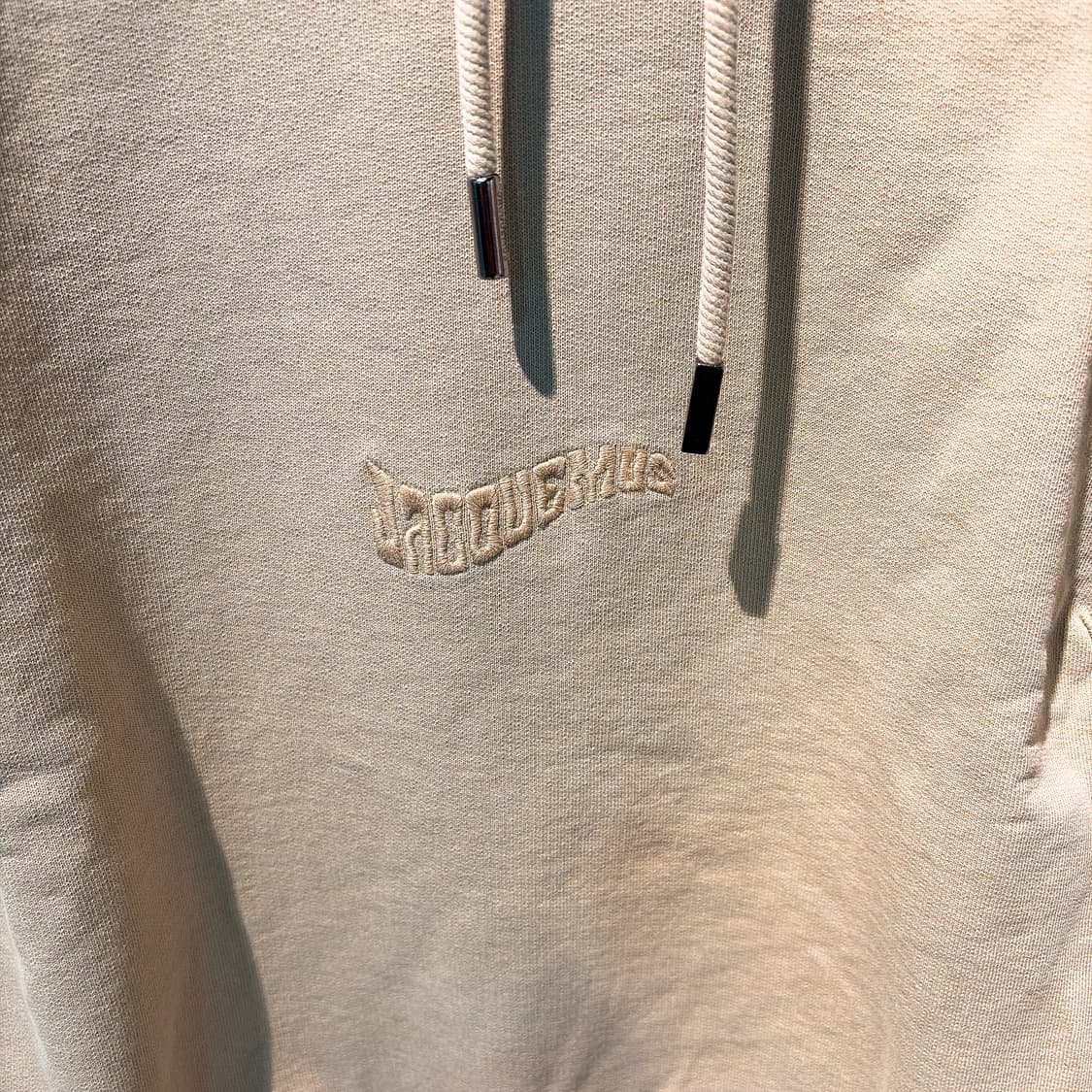 (정품/새상품) JACQUEMUS 자크뮈스 남성 자수 로고 후드  상품이미지2