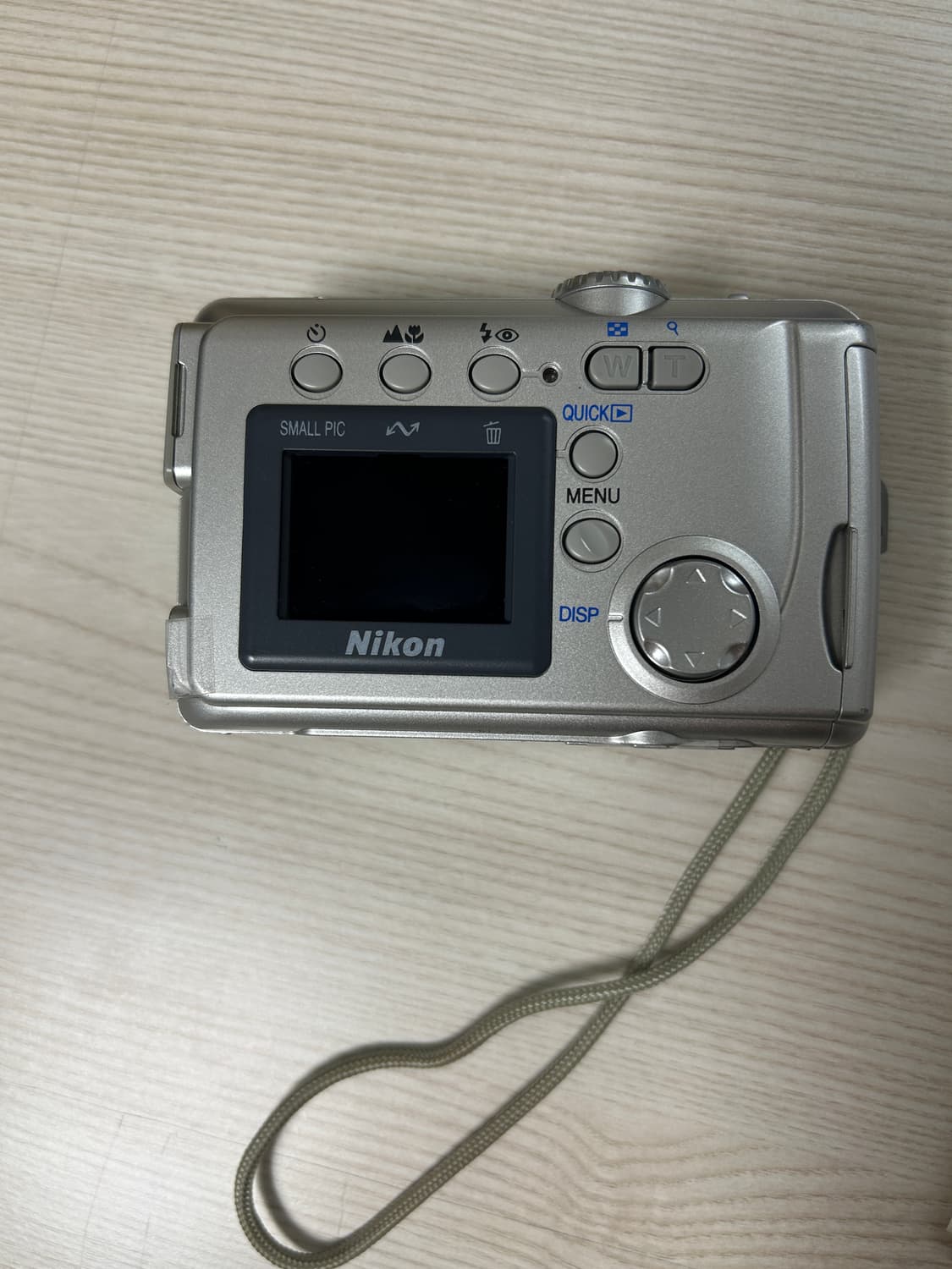 니콘 쿨픽스 2000 상품이미지2