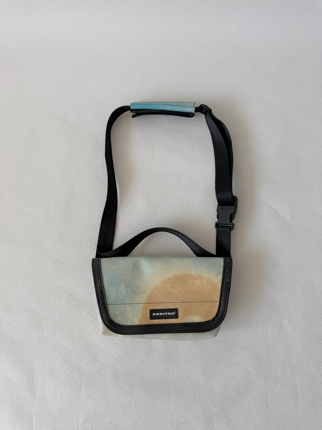 프라이탁(FREITAG) 크로스백 상품이미지1