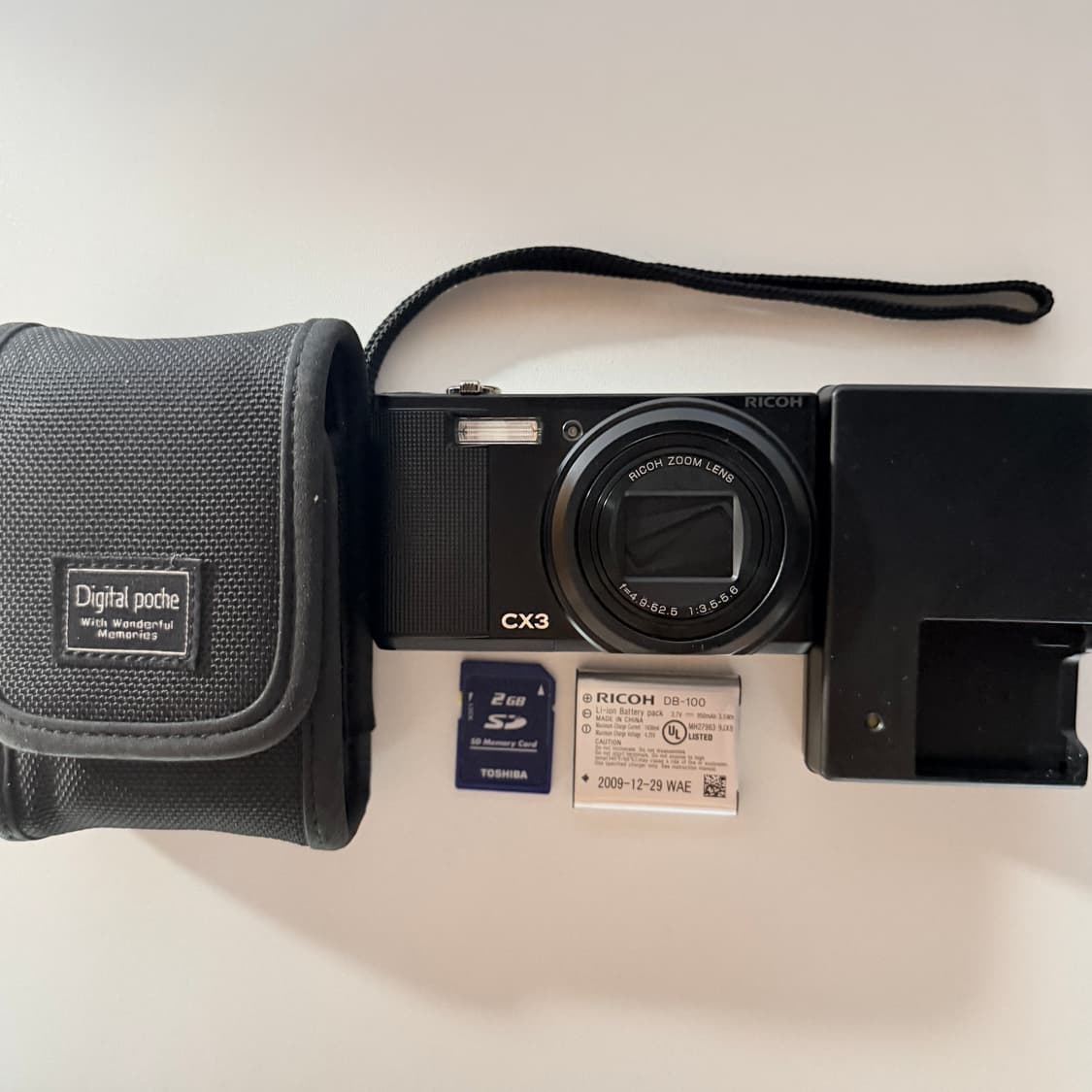✨키키/베이비몬스터 로라 픽✨ 미품 Ricoh 리코 CX3  빈티지디카 상품이미지8