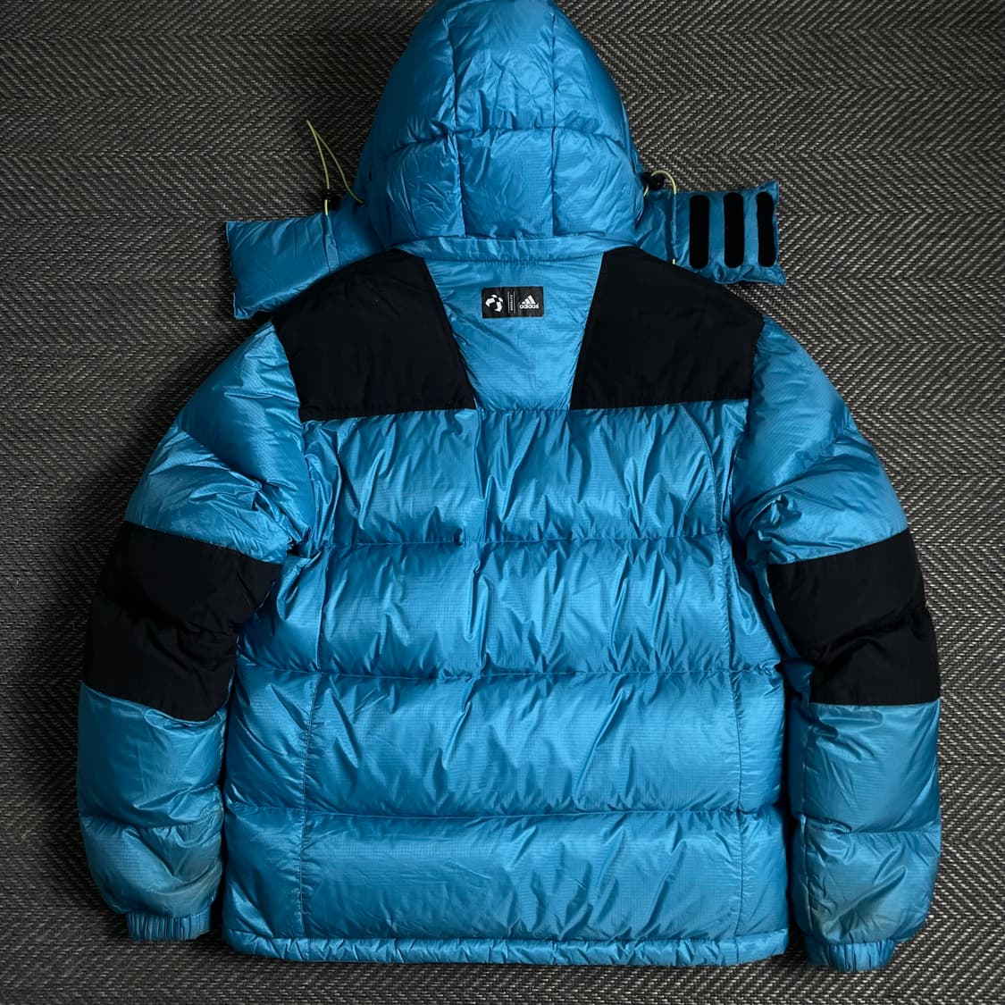 아디다스 하이킹 벌키 800 구스다운 푸퍼 패딩y 4814 상품이미지7