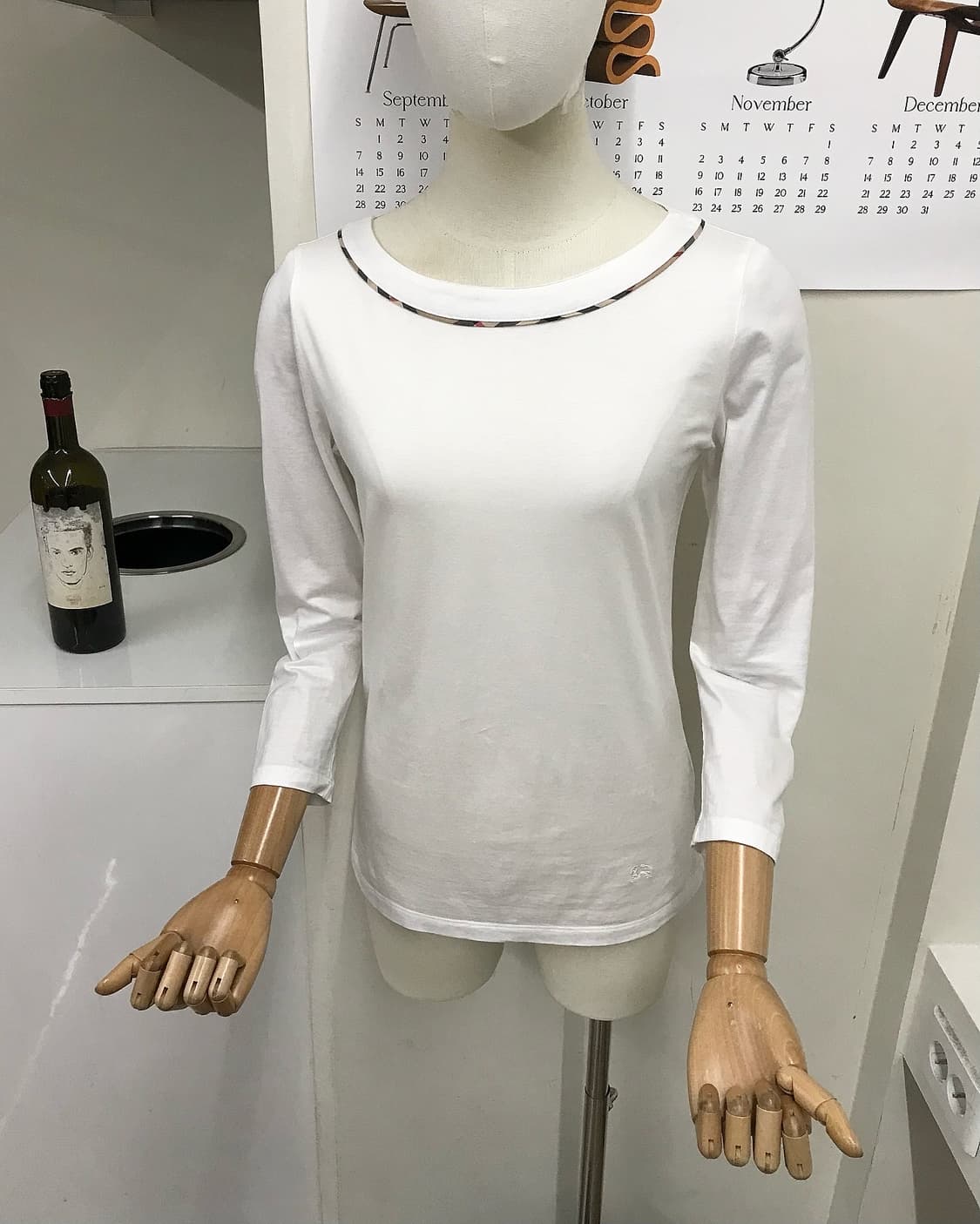 버버리 로고 노바체크넥 긴팔티 상품이미지7