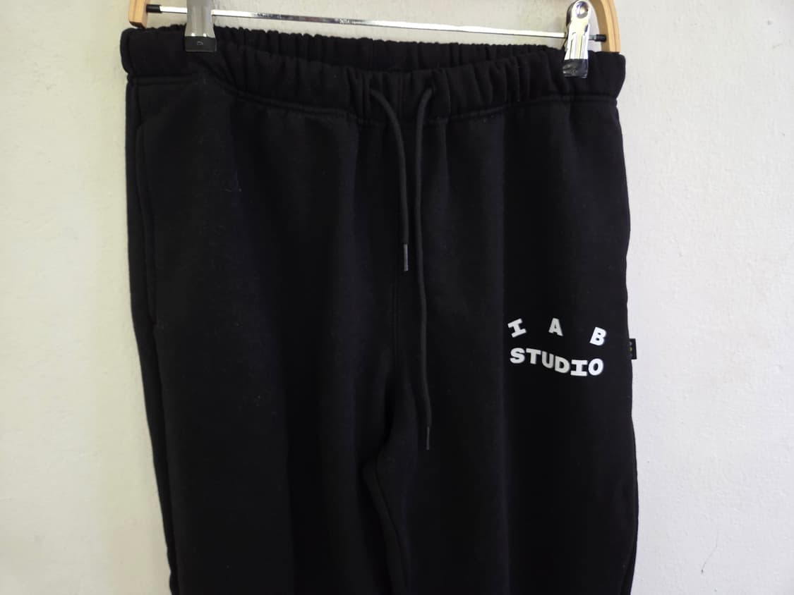 아이앱 스튜디오  IAB STUDIO 블랙 스웨트팬츠 M 상품이미지2