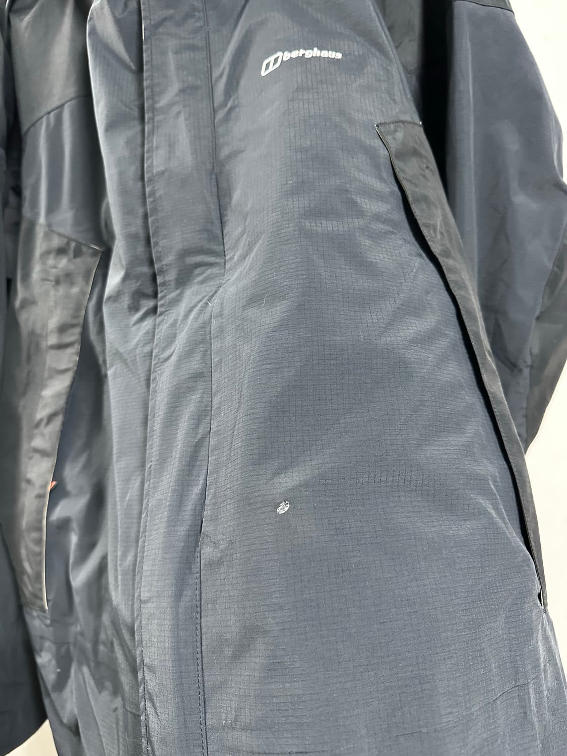 버그하우스 고어텍스 XCR 바람막이 상품이미지3