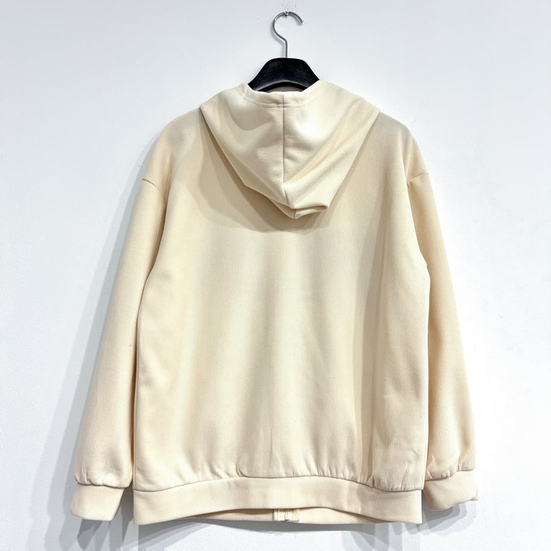 [새상품] 아이보리 뽀글이 로고 코듀로이 후드집업 상품이미지3