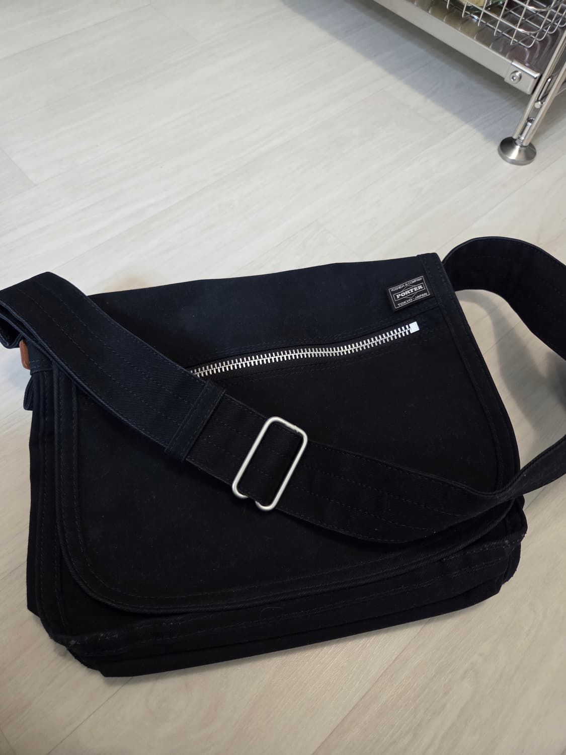 포터 면 크로스백 네이비 상품이미지1