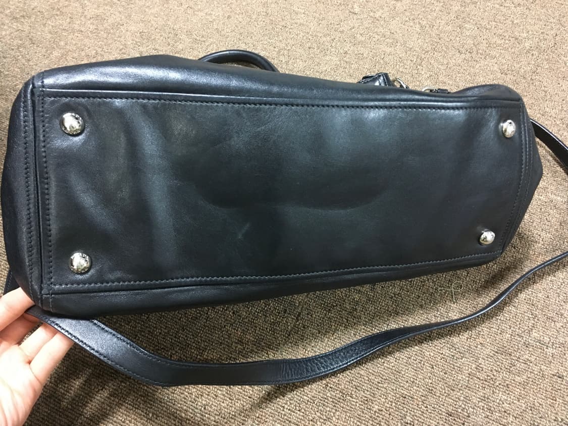 프라다 소프트 카프스킨 토트백 상품이미지9