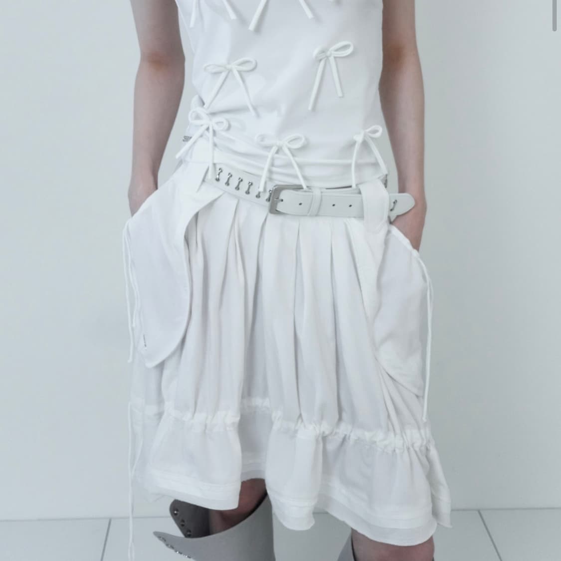 세릭 PUMKIN POCKET SKIRT / WHITE 1 size 상품이미지3