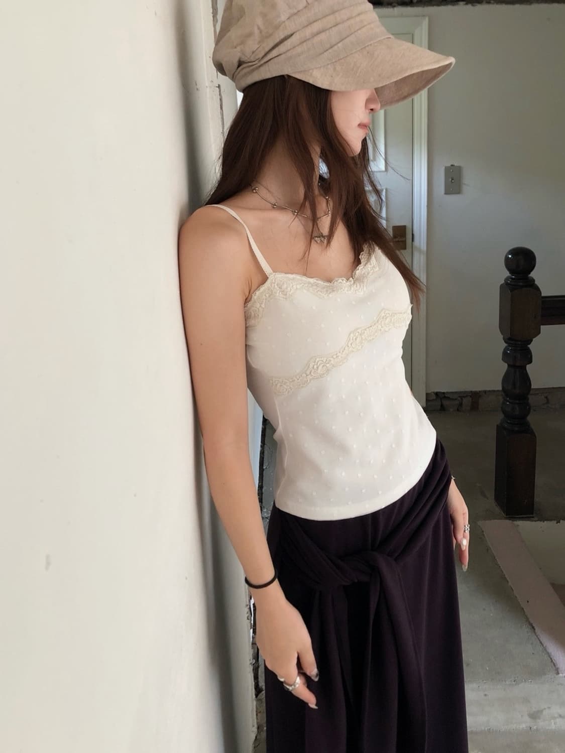 Dot lace sleeveless knit 상품이미지2