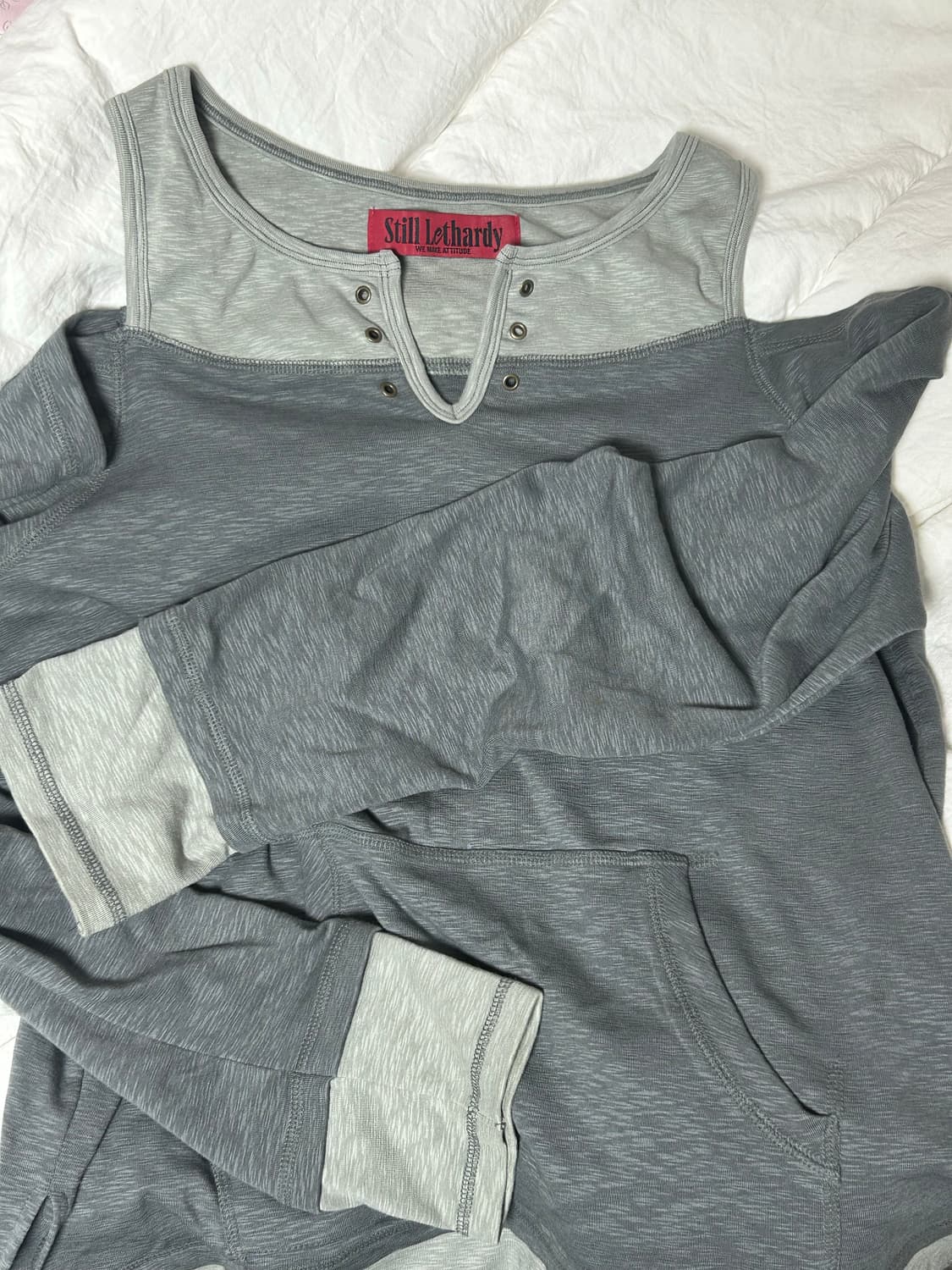 스틸레써디 오픈숄더 슬리브  상품이미지1