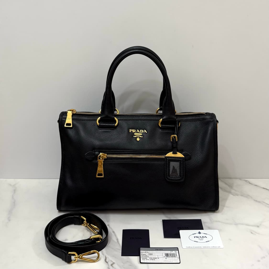 새상품 프라다 비텔로 메탈로고 다이노 카프스킨 토트백 모터백 BL0805 상품이미지1