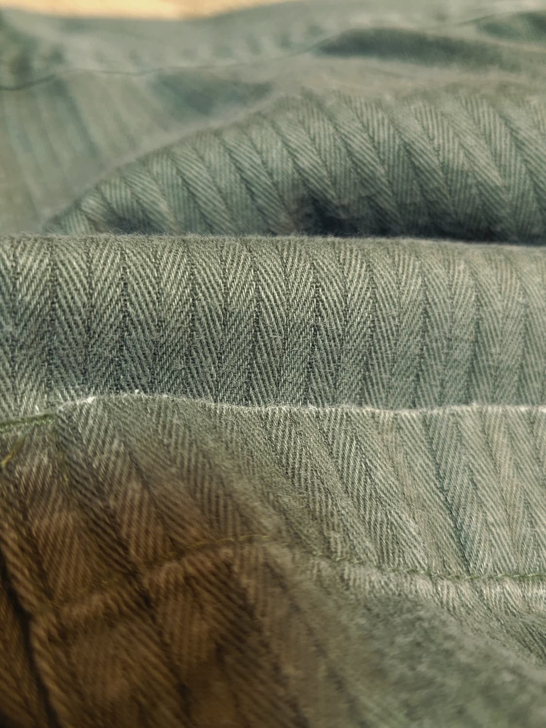 칼하트 헤링본트윌 워크 셔츠 상품이미지7