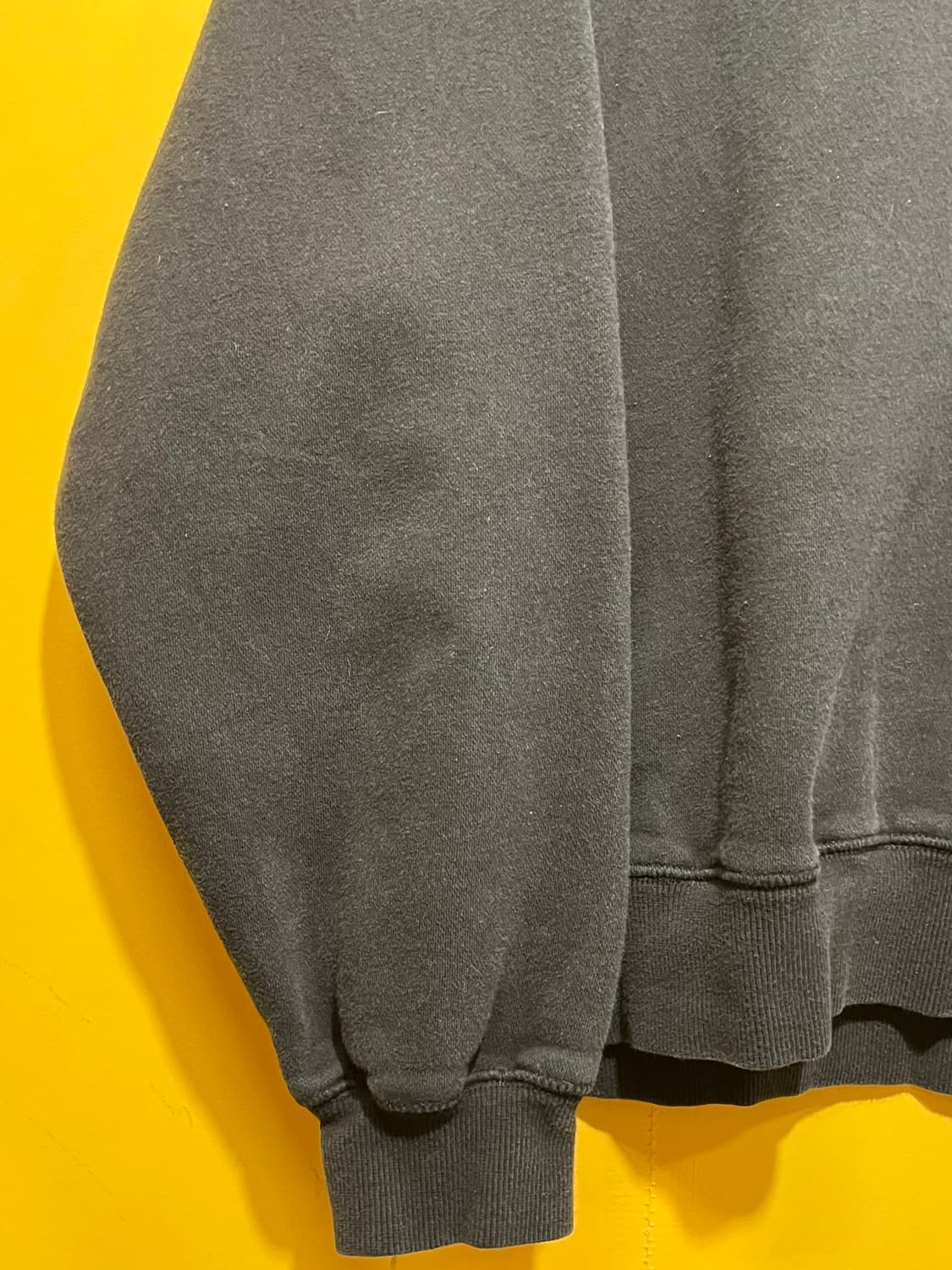 00s [L] 러셀 애슬레틱 맨투맨 블랙 상품이미지4