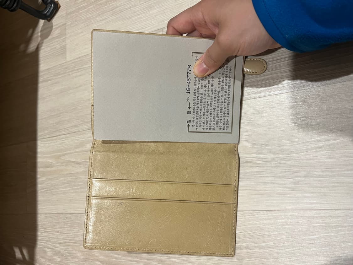 미닛뮤트 여권지갑 상품이미지3