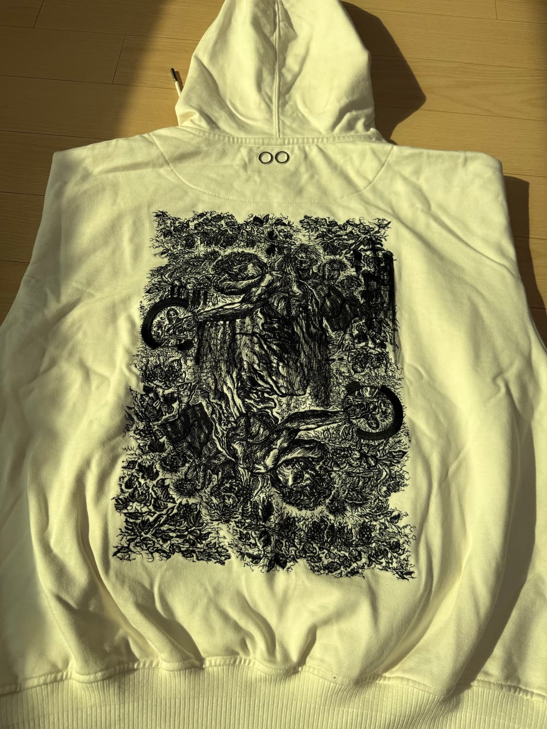 송지오  컬렉션 미러드 유스 엠브로이드 후드 화이트 L 상품이미지1