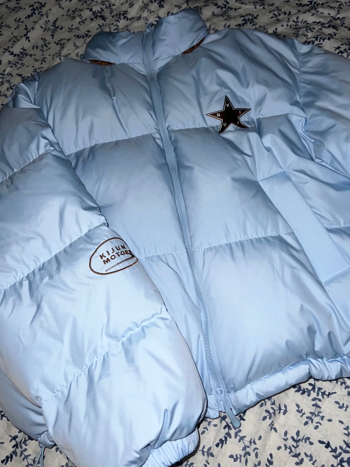 기준 패딩 상품이미지1