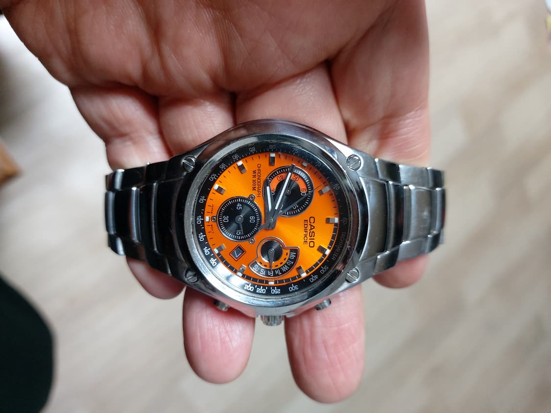 카시오 에디피스 오렌지 크로노그래프 시계 상품이미지1