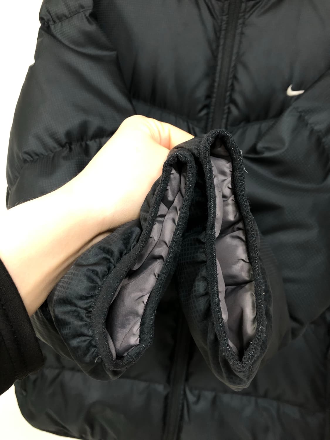 나이키 그레이 스우시 후드 구스다운 패딩 _ 블랙 M 상품이미지4