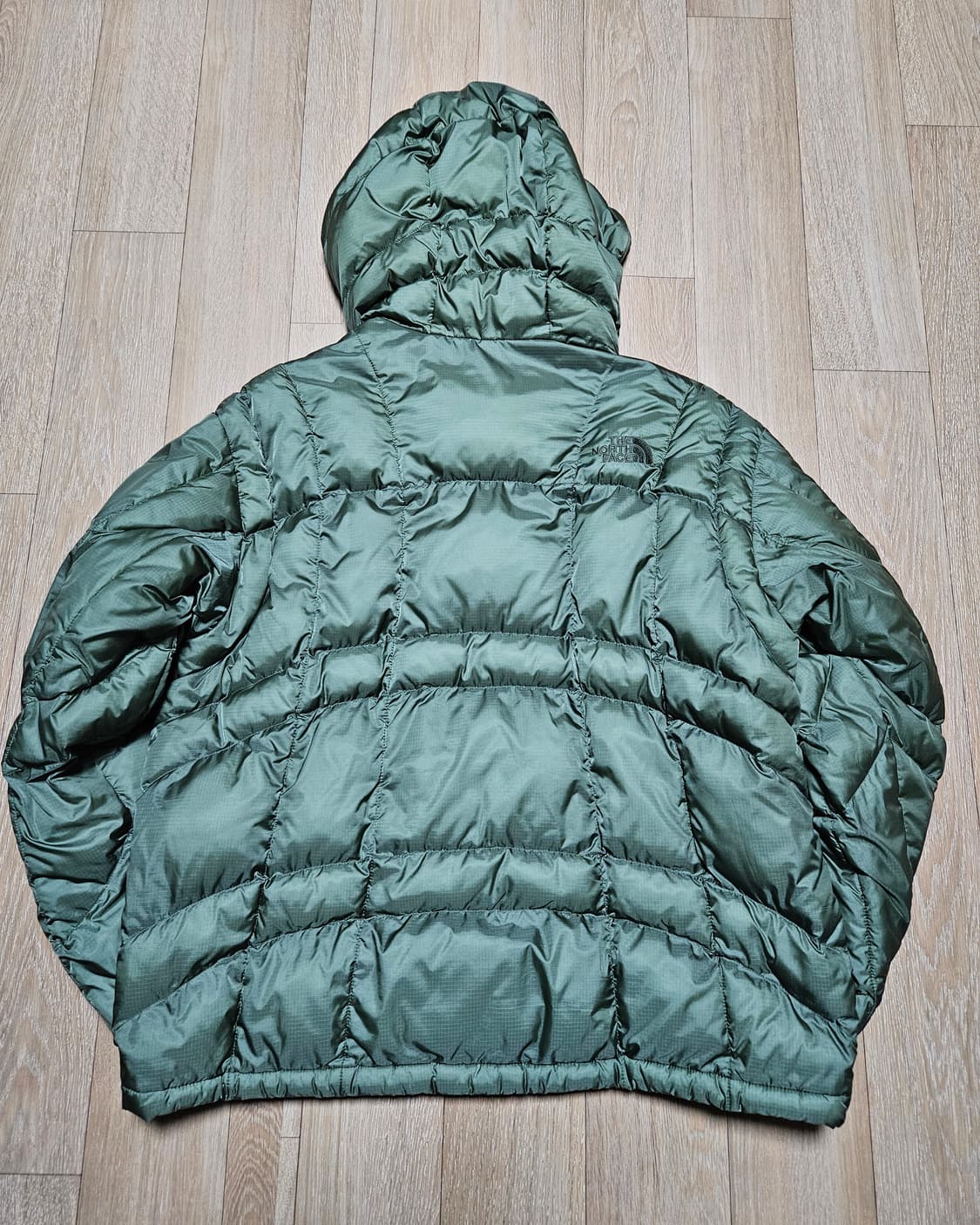 노스페이스 화이트 라벨 웨이브 LT 온볼 경량 패딩 카키 상품이미지6