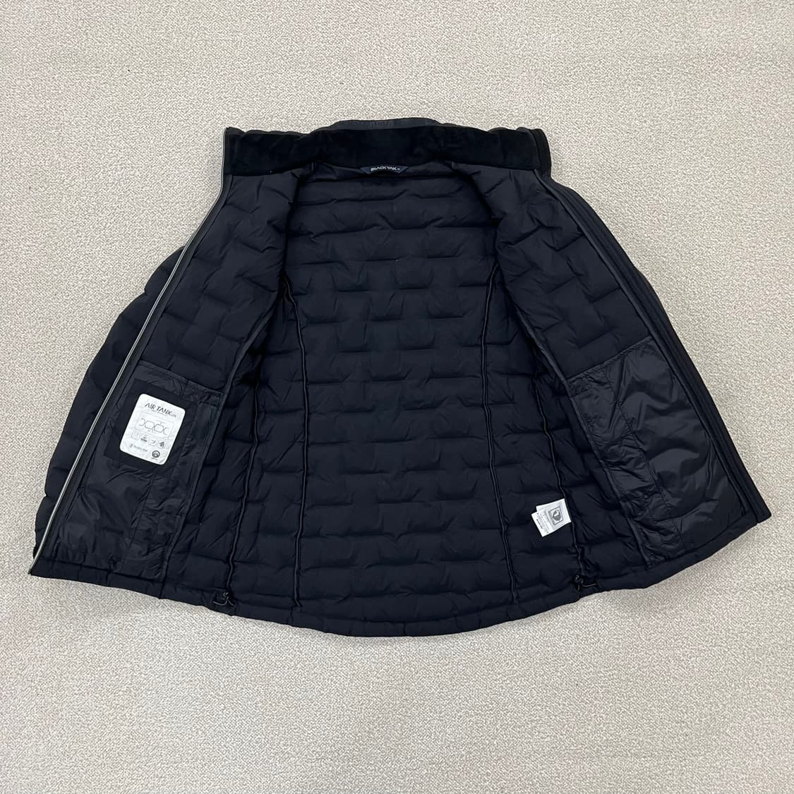 [90] 블랙야크 여성 튜브 라이트 구스다운 경량 패딩 자켓 3990 상품이미지3