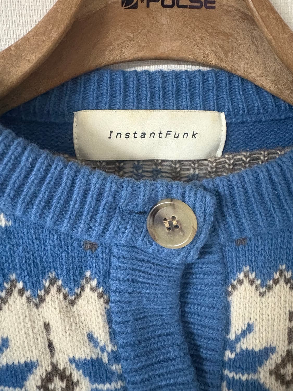 INSTANTFUNK 패턴 니트 가디건 블루 상품이미지3