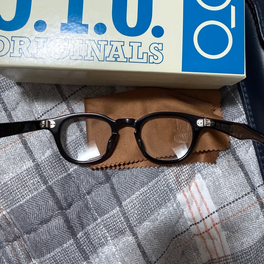 줄리어스타르트옵티컬 아넬 46-24 상품이미지3