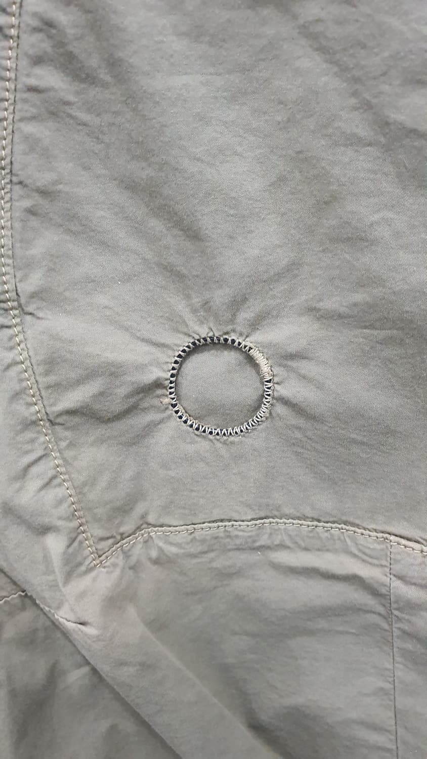 CP COMPANY 시피컴퍼니 바지 새상품 (하자있음) 상품이미지5