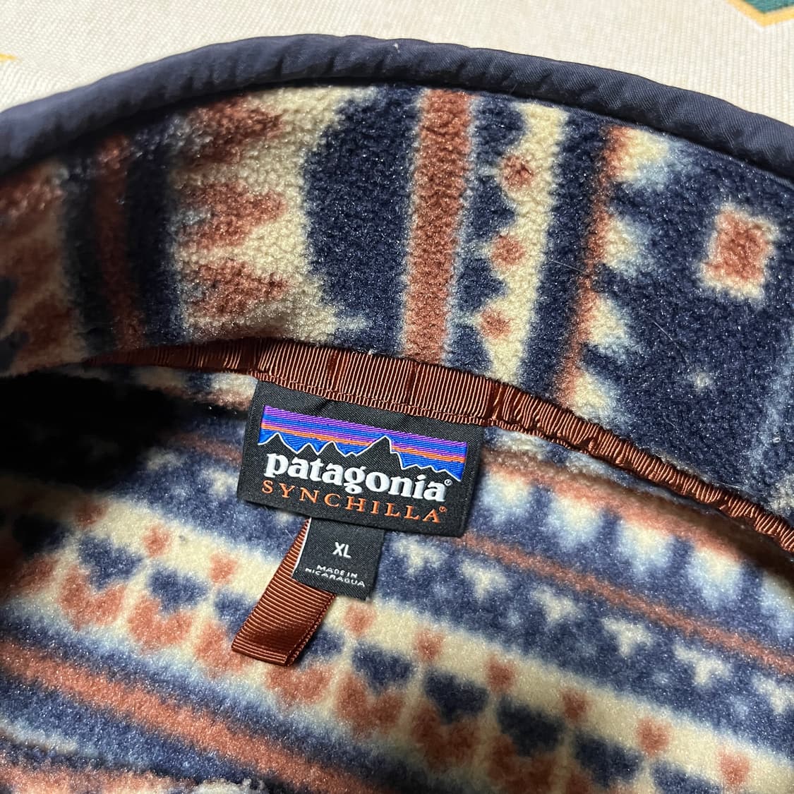 파타고니아 신칠라 패턴 스냅티 XL 상품이미지4