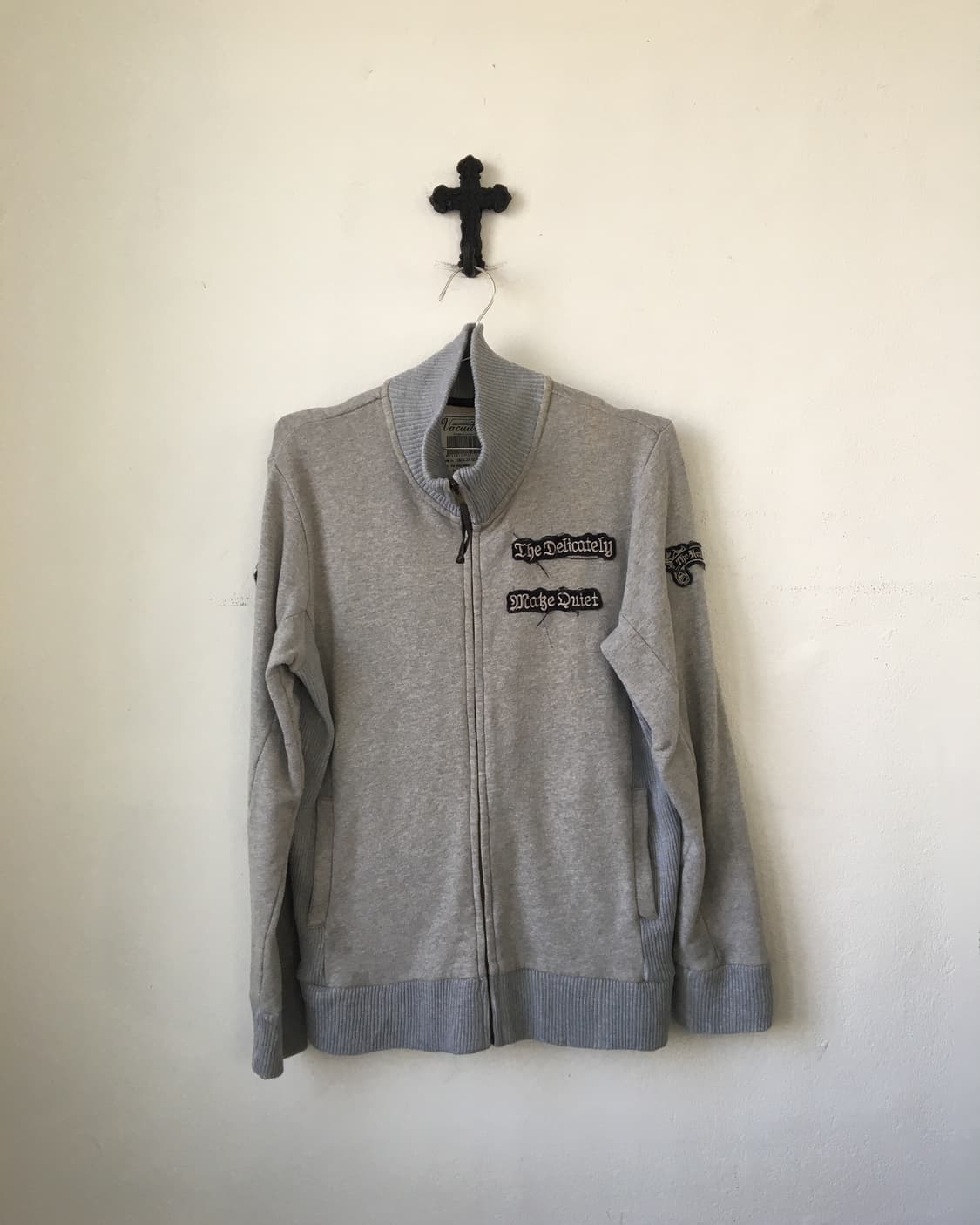 Back cross point high neck zip up 상품이미지2