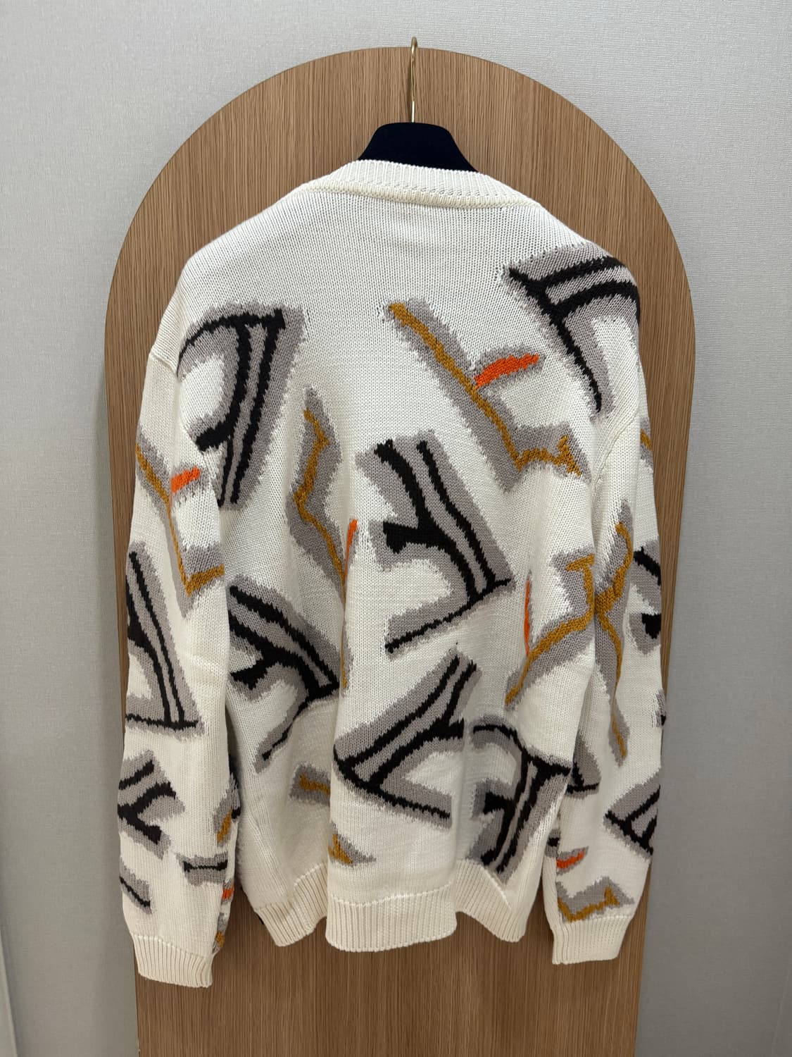 펜디 멀티컬러 러고 울 니트 아이보리 상품이미지3