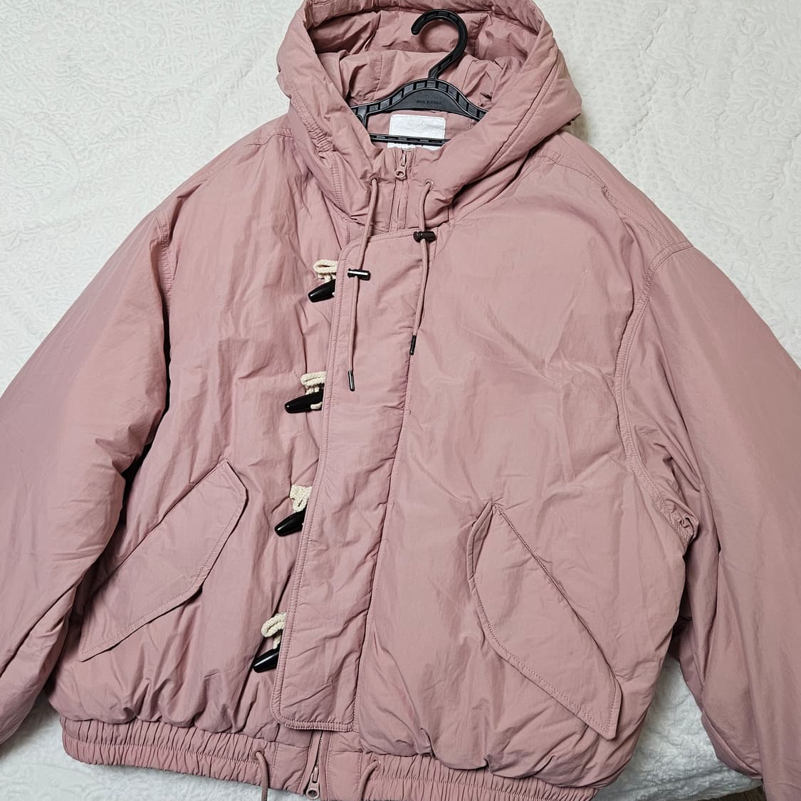 코드그라피 더플 후드 패딩 페일 핑크 M 상품이미지5