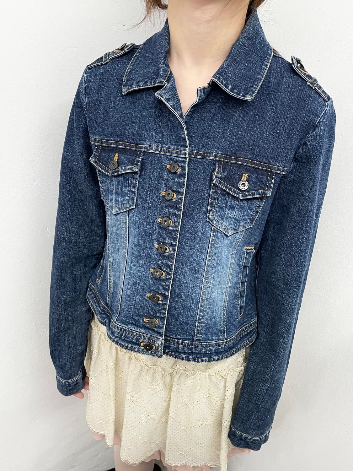 워싱 데님 버튼 자켓 상품이미지3
