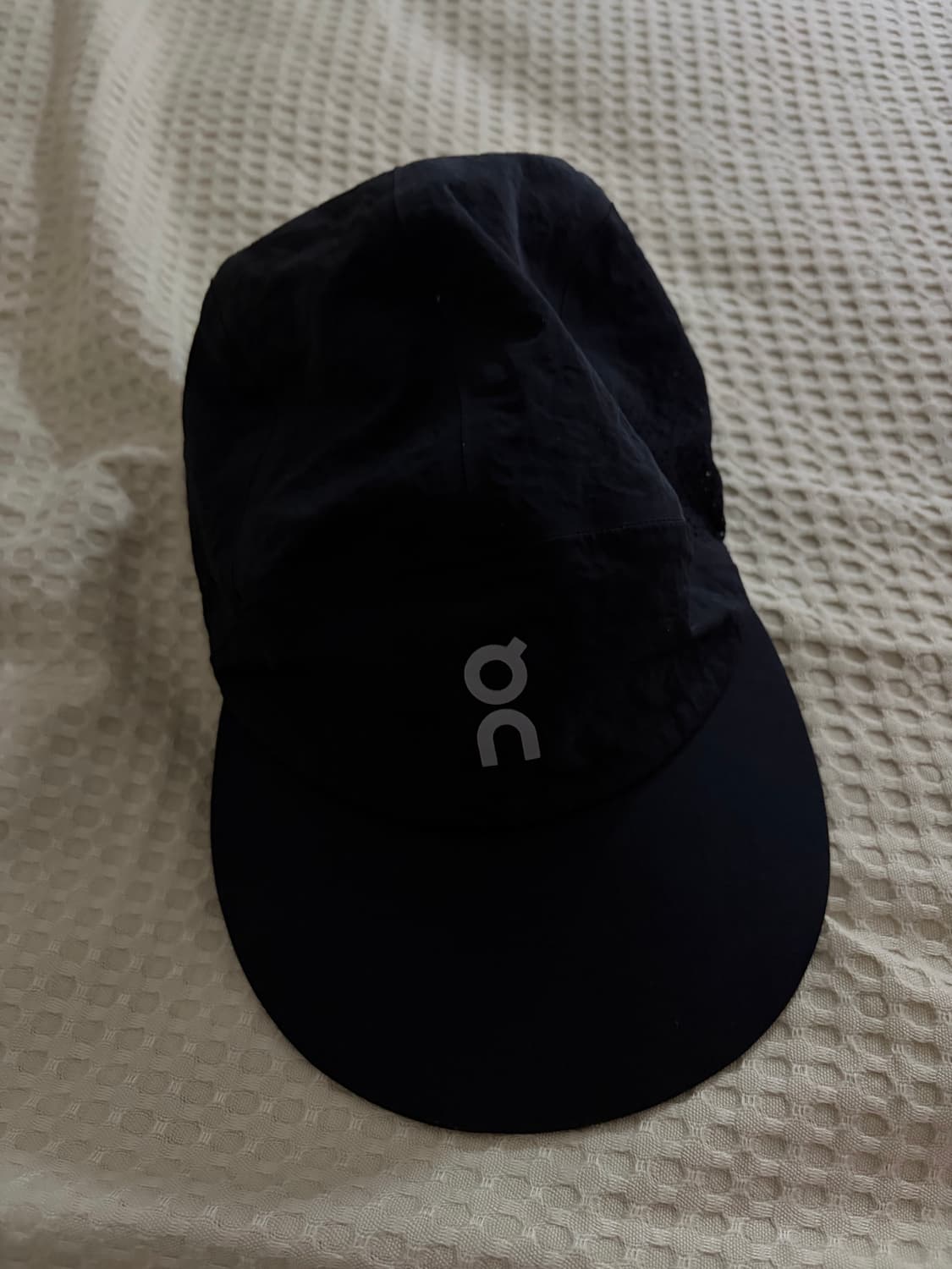 온러닝 퍼포먼스 캡 상품이미지1