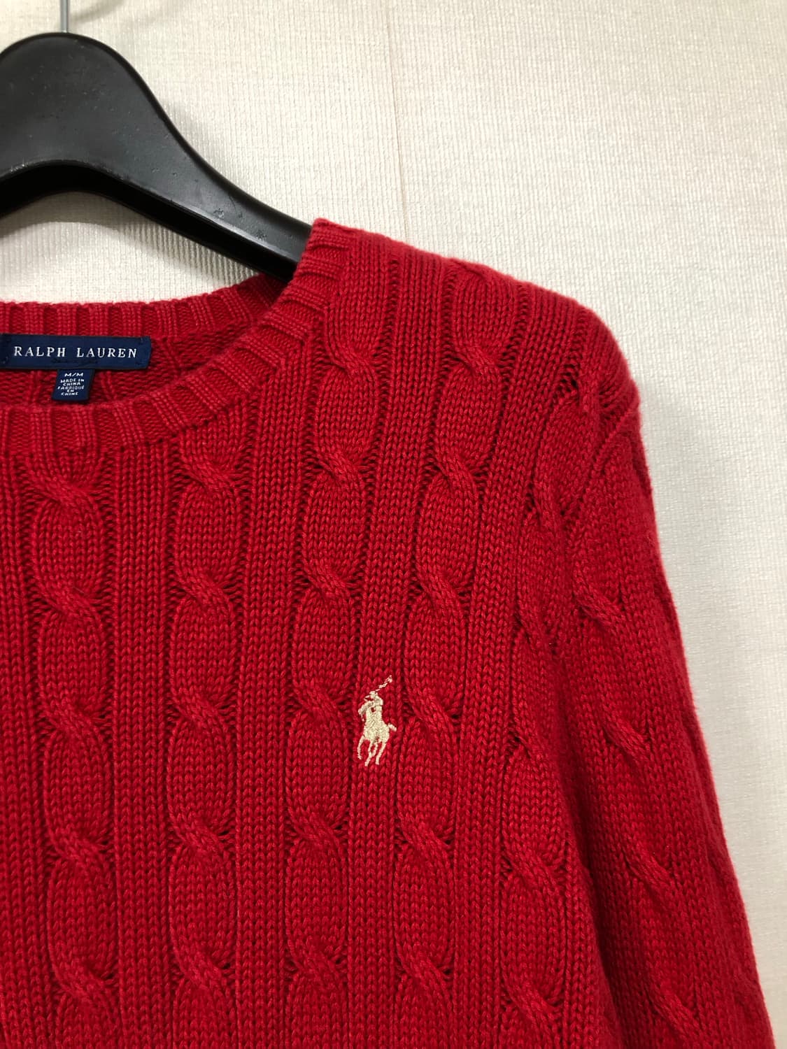 랄프로렌 폴로 여성 슬림핏 딱붙핏 꽈배기 케이블 라운드넥 니트 M _ 레 상품이미지2