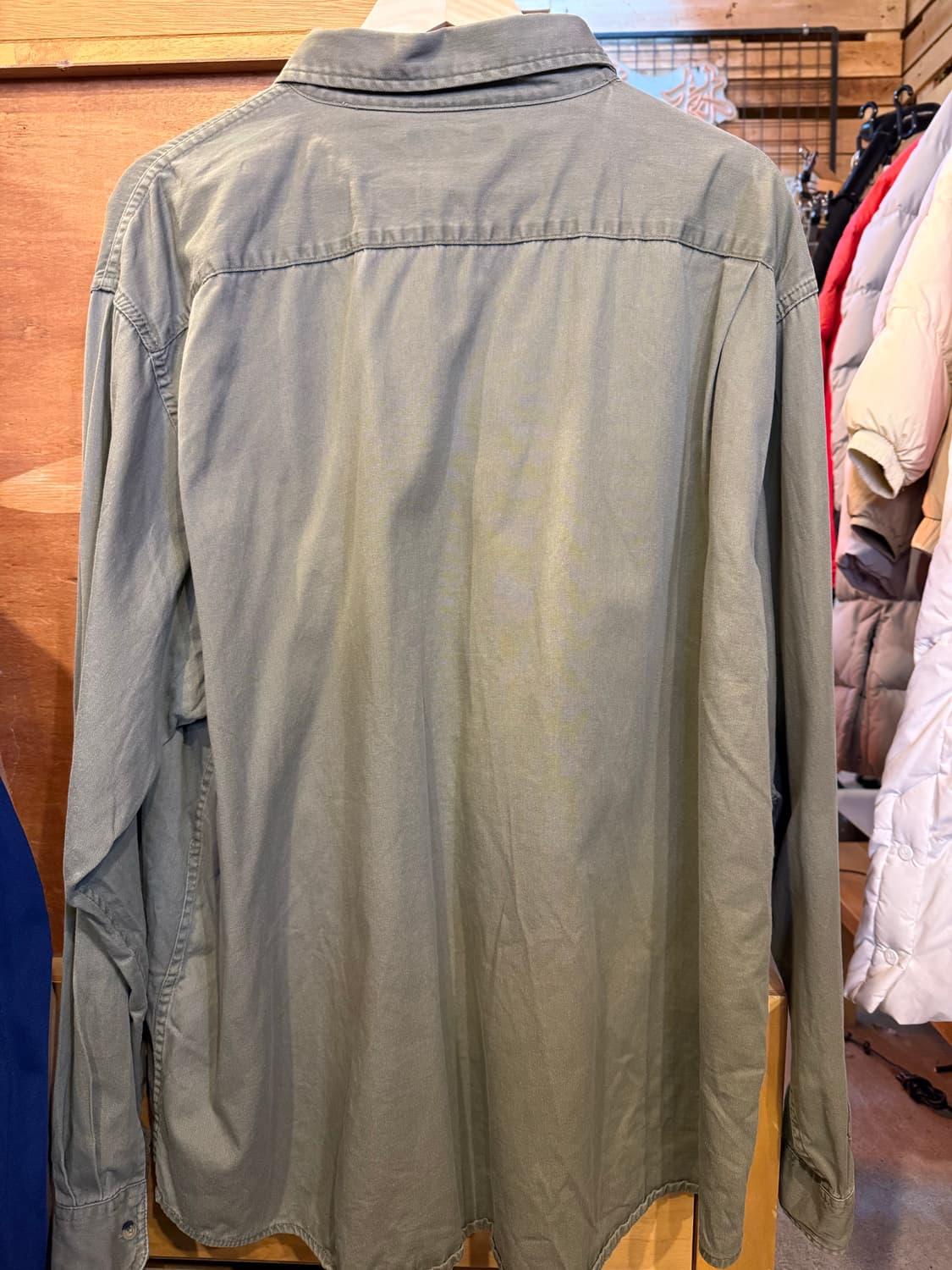 칼하트 카키 셔츠 상품이미지3