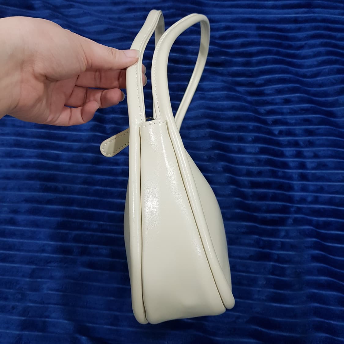 오로 레이어드 스웰백 버터 상품이미지4