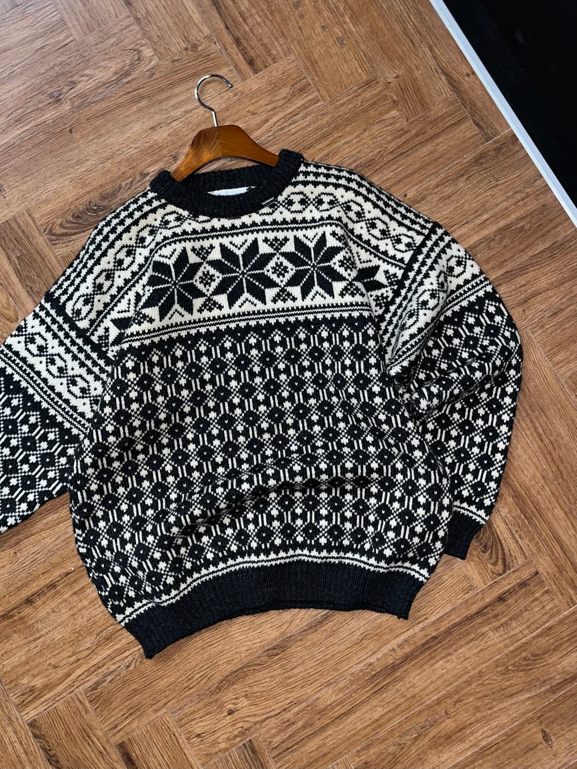 VOSS 빈티지 울 니트 상품이미지1