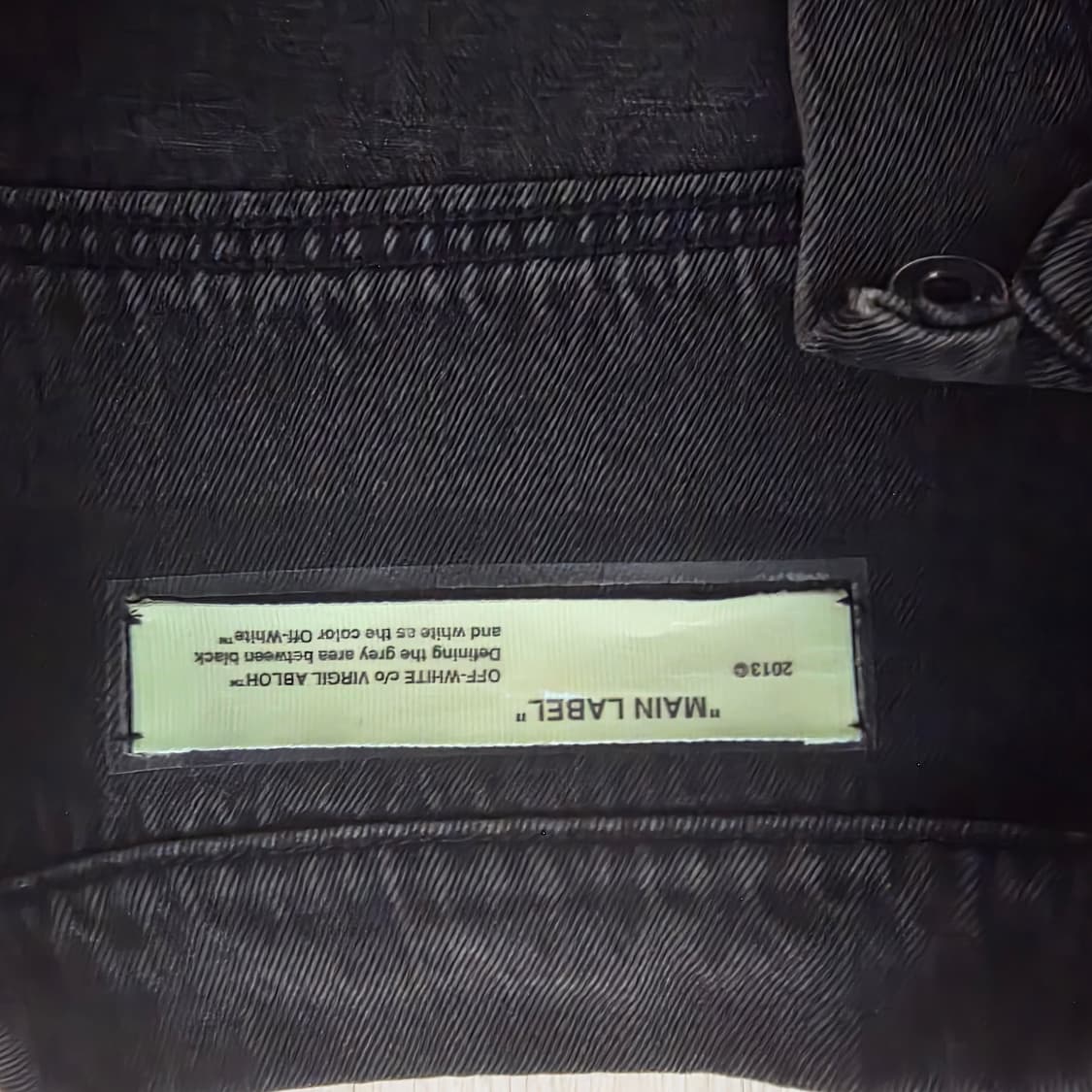 오프화이트 17SS 에로우 흑청 데님자켓 상품이미지3