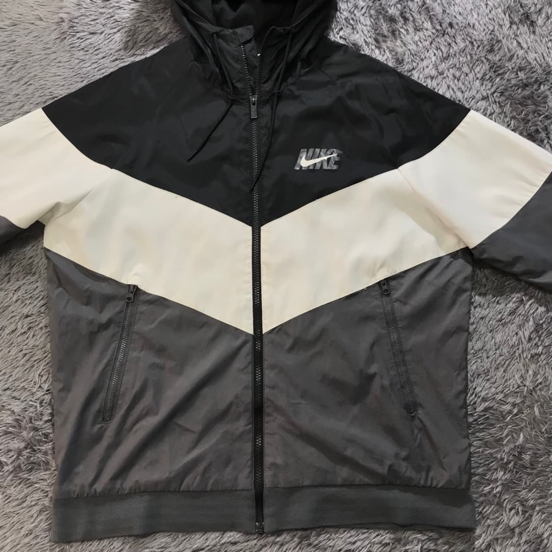 [[L, 공용] 나이키(NIKE) 메쉬안감 우븐 바람막이#318 상품이미지1