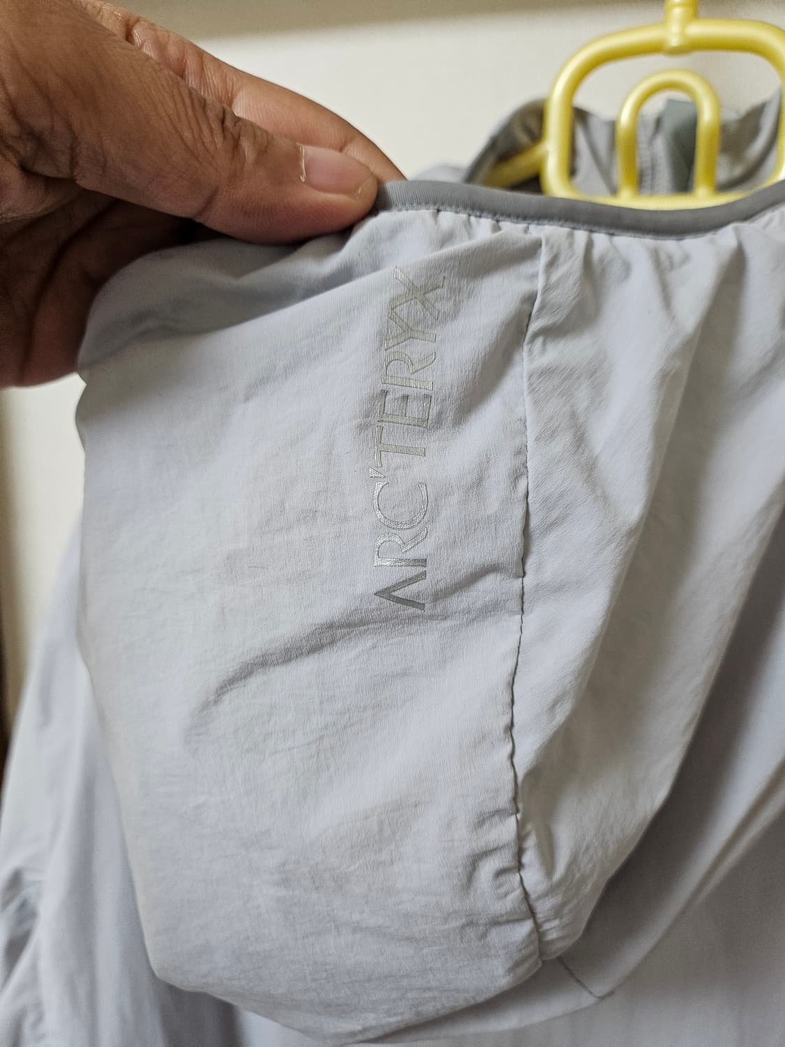 아크테릭스 프로톤 FL 후디 솔리튜드 xxl 상품이미지3