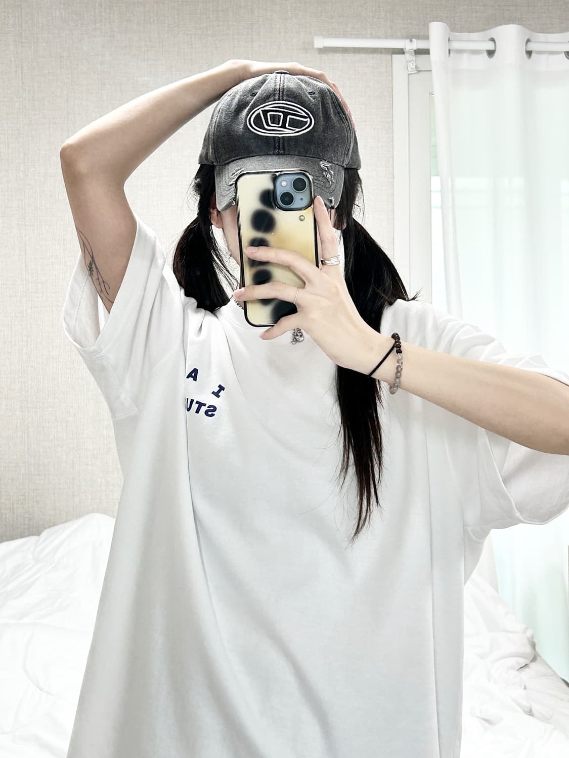 아이앱스튜디오 빅로고 화이트 반팔 상품이미지2